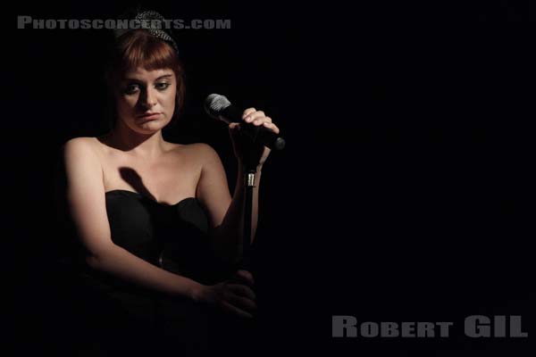 SARAH OLIVIER - 2009-05-05 - PARIS - Espace Jemmapes - 